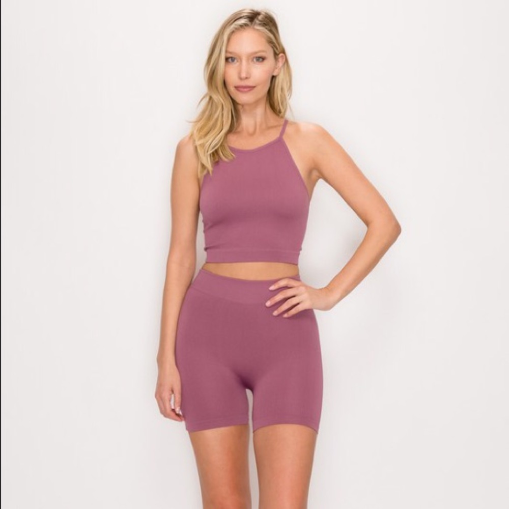 Seamless Ribbed Spaghetti Strap Tank Short Set - Picture 5 of 6